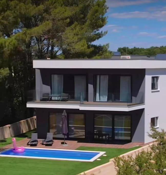 Villa Sara Juršići Zewnętrze zdjęcie